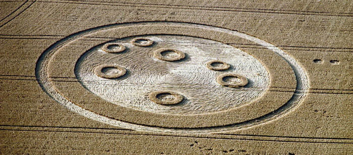 麥田怪圈圖片