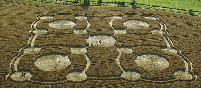麥田怪圈圖片